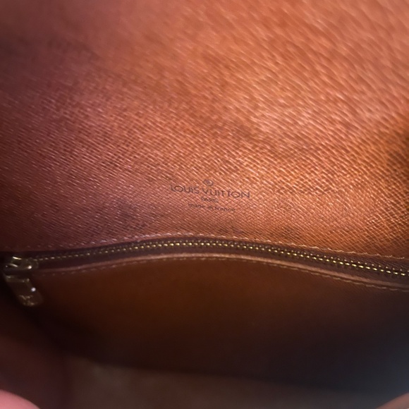 Vintage Louis Vuitton PM Saint Cloud Crossbody - Picture 10 of 13